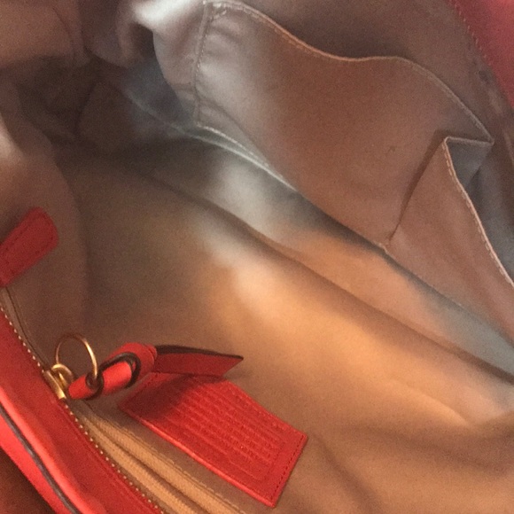 Coral Coach Purse - Picture 6 of 7